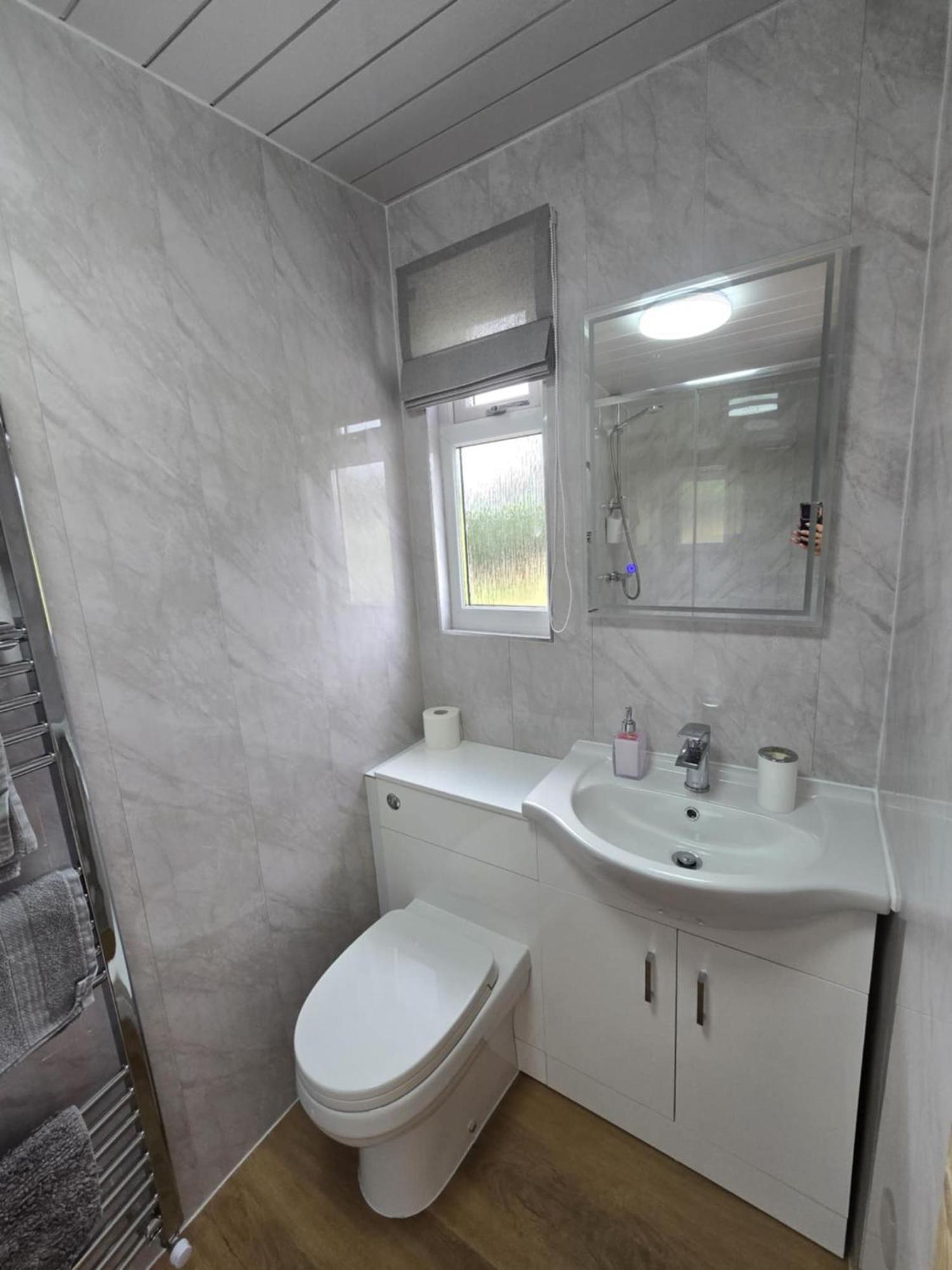 Dunroaming Cabin Pendine Zewnętrze zdjęcie